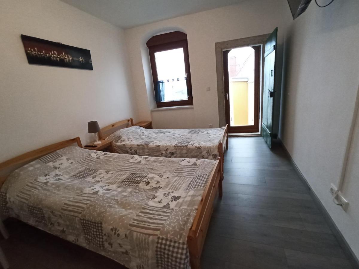 Gaestewohnung Fischer Strehla Buitenkant foto